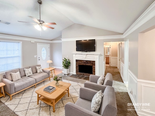 Photo - 6979 Pine Shadow Way