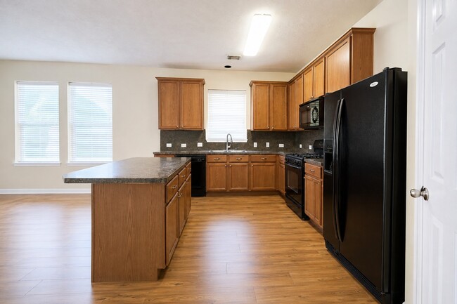 Photo - 19326 Poppy Grove Ln