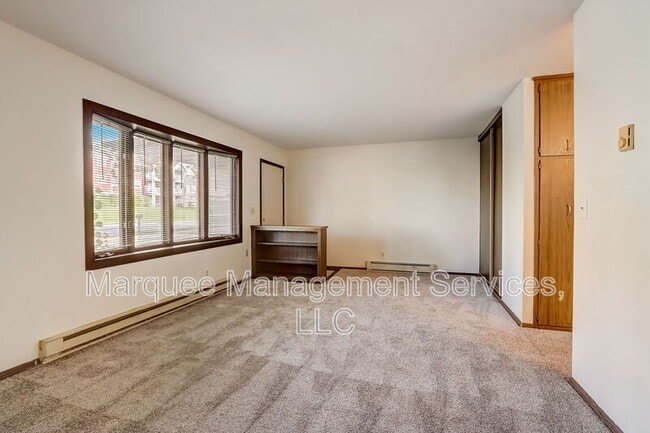 Photo - South Bird Street - 416