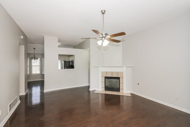 9812 Southern Oak Way