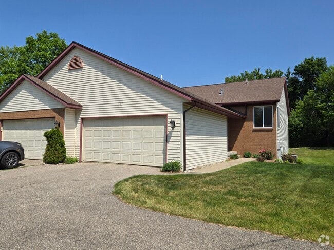 Building Photo - 1623 Lamberton Lake Dr NE Rental