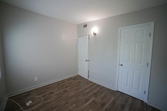 Photo - 1015 Joe Louis St