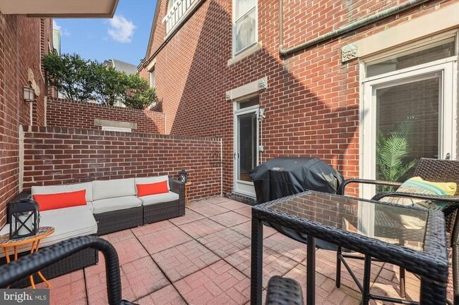 Photo - 116 N Union St