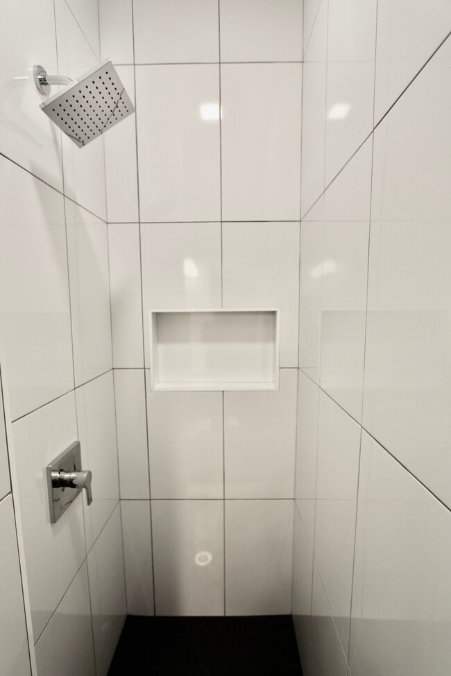 Photo - 299 Lexington St Unit 3