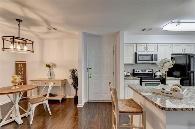 Photo - 2 Bedroom 2 Bath in Buckhead