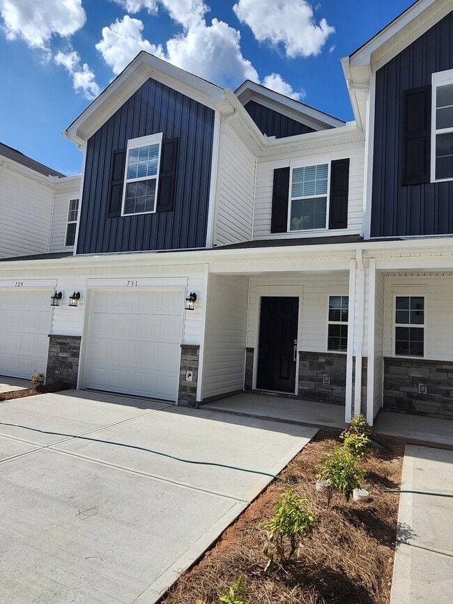 Building Photo - 731 Peyden Ln Rental