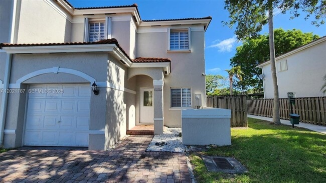 Building Photo - 12601 SW 143rd Ln