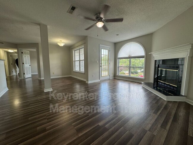 Photo - 3646 Morris Farm Dr Unit APT 2C