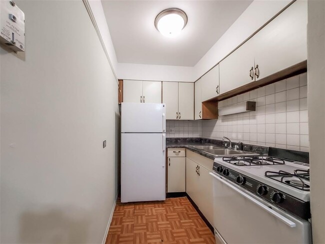 Photo - Grace Shores