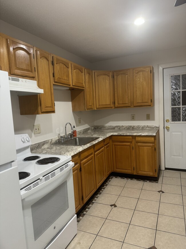 Kitchen - 268 E Main St Apartments Unit 2nd