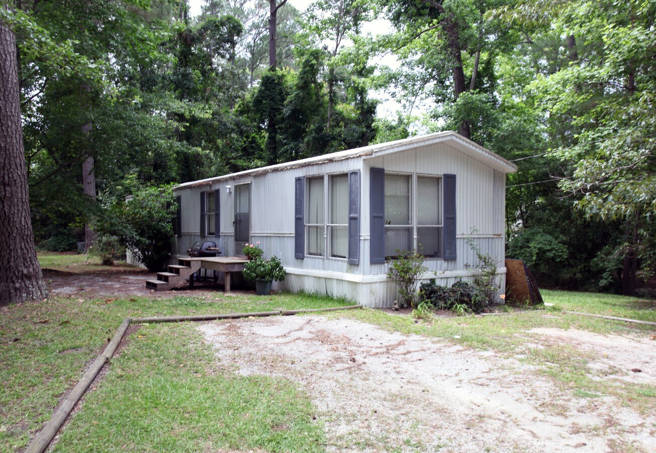 Photo - Faircrest Mobile Home Park