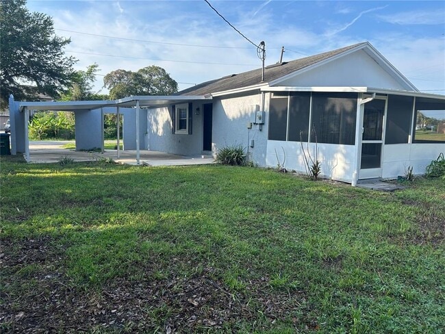 Photo - 1450 Agatha Dr