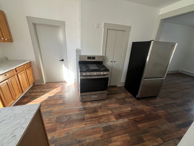 Photo - 40 Garnet St Unit 4