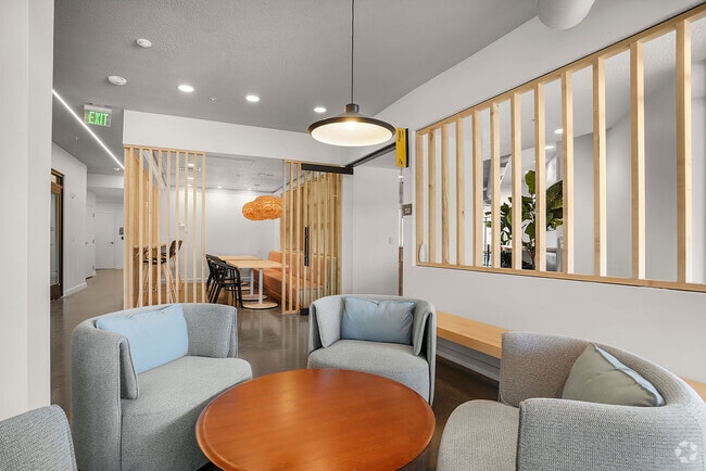 Building Photo - Alta Vue Rental