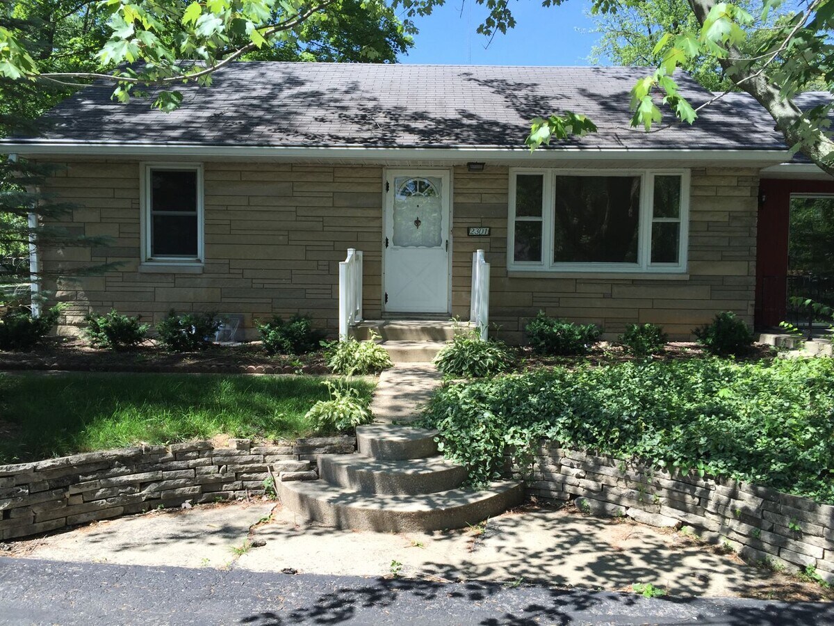 Photo - 2301 E 4th St Unidad 2301