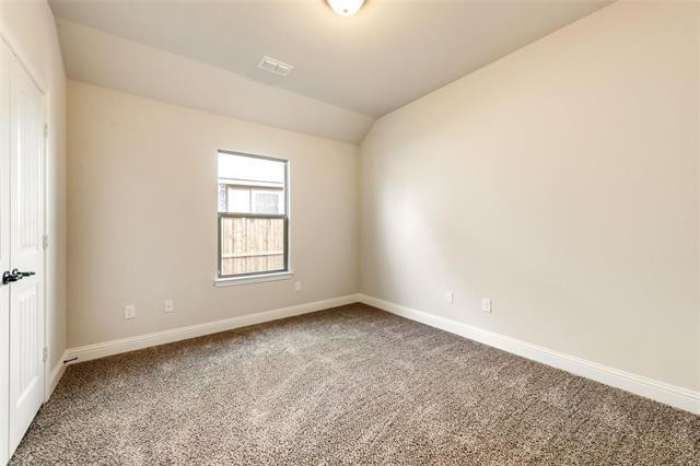 Photo - 434 Bentley Dr