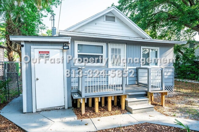 Photo - 2625 4th Ave S