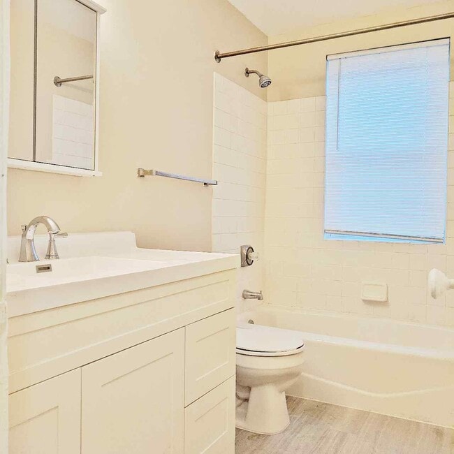 Photo - 3104 4th Ave S