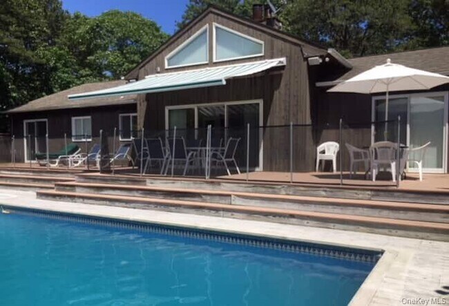 Photo - 7 Clay Pit Rd