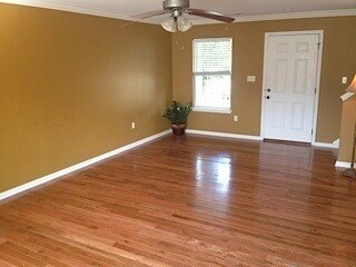 Photo - West Knox Home 3BR 2.5BA