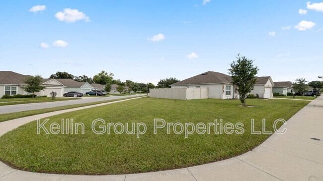 Photo - 4762 Drake Ave