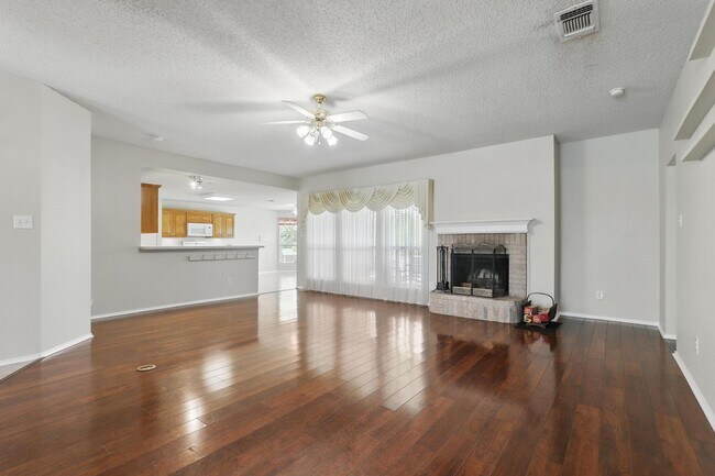322 Wonder Oak Ct