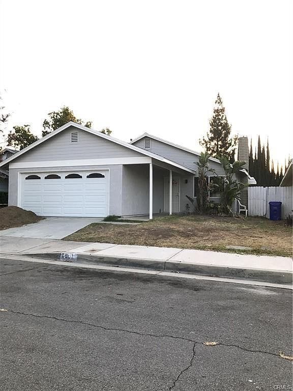 Photo - 8621 Andover Pl