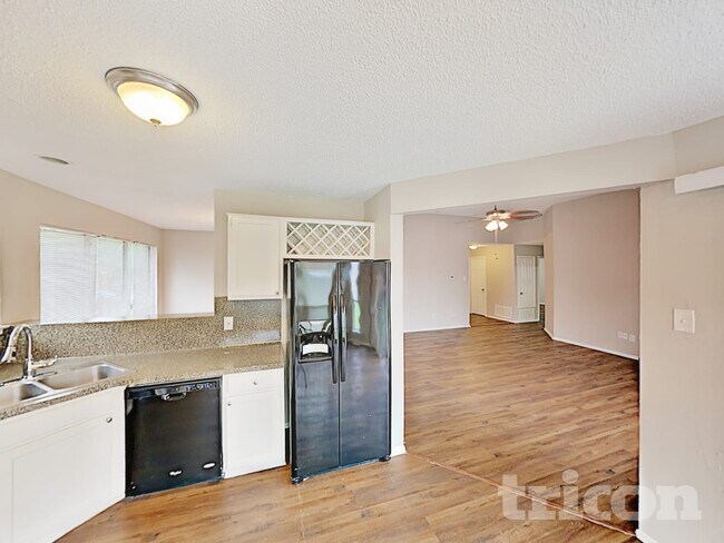 Photo - 1810 Grayson Ave