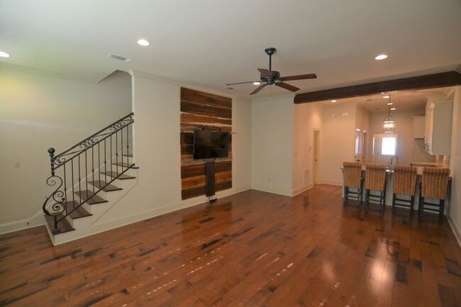 Building Photo - Afton Villas on The Bluffs in St Francisvi... Rental