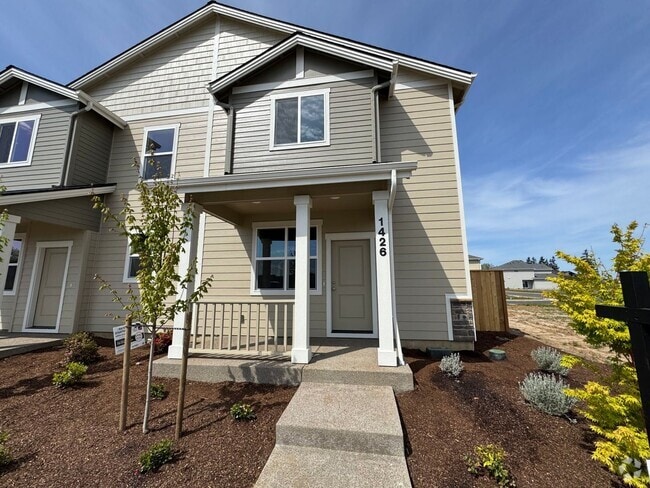 Building Photo - 1426 SE Hankel St Rental