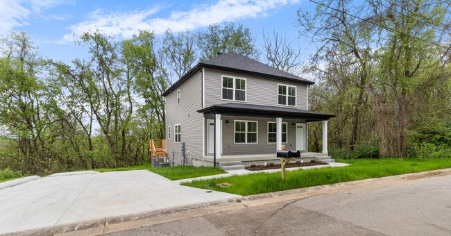 Photo - 104 Duncan St