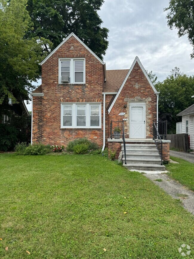 Houses for Rent with Utilities Included in Royal Oak Twp MI Page 2