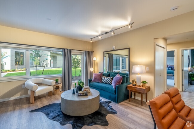 2BD, 2BA - 1,111SF - Traverse North Bend