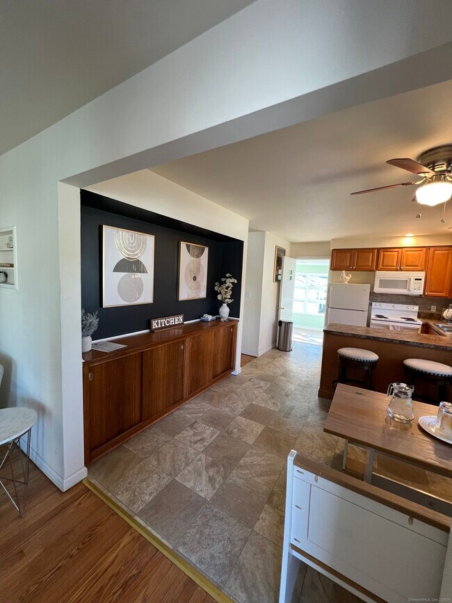 5 Hotchkiss Terrace Rental House Rental in Ansonia, CT