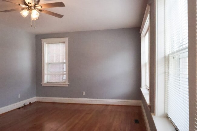 Photo - 757 Syracuse Ave Unit 1N