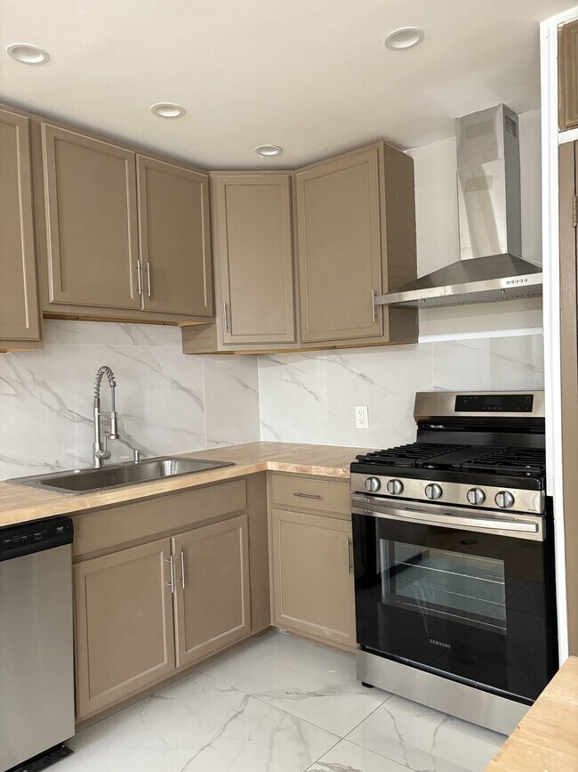 Photo - 312 70th St Unit Apt 2