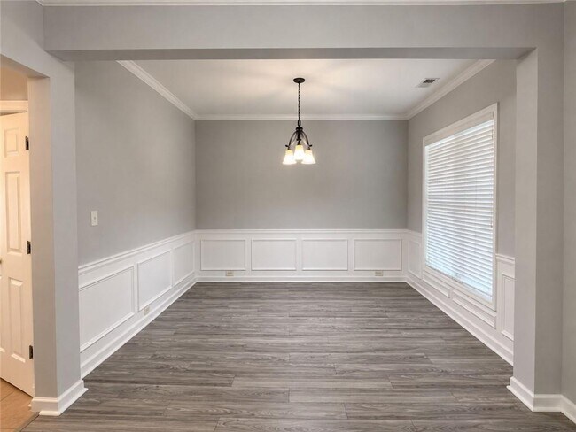 Photo - 2268 White Alder Dr NE