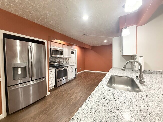 Photo - 7315 Belle Park Dr