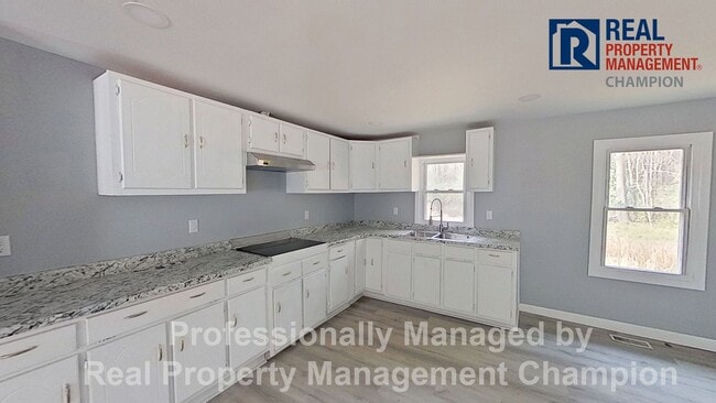 Photo - Recently Updated 3 BD/2 BA Home w/Open Floorplan and Attached Carport