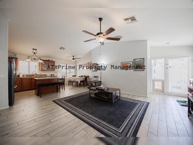 Photo - 15614 N 34th St