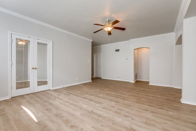 Photo - 2214 Sun Chase Blvd