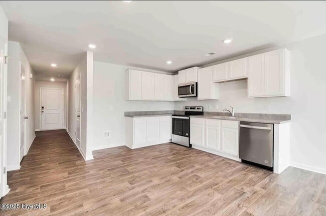 Photo - 1455 W Black Squirrel Ln
