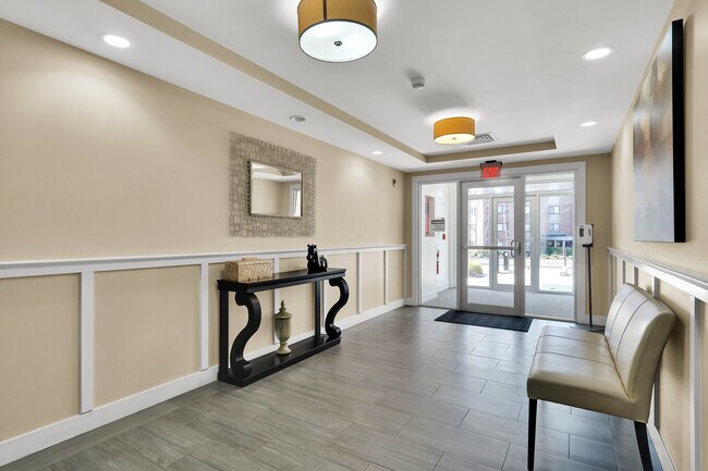 Photo - 321 Hammond Pond Pky Unit 301