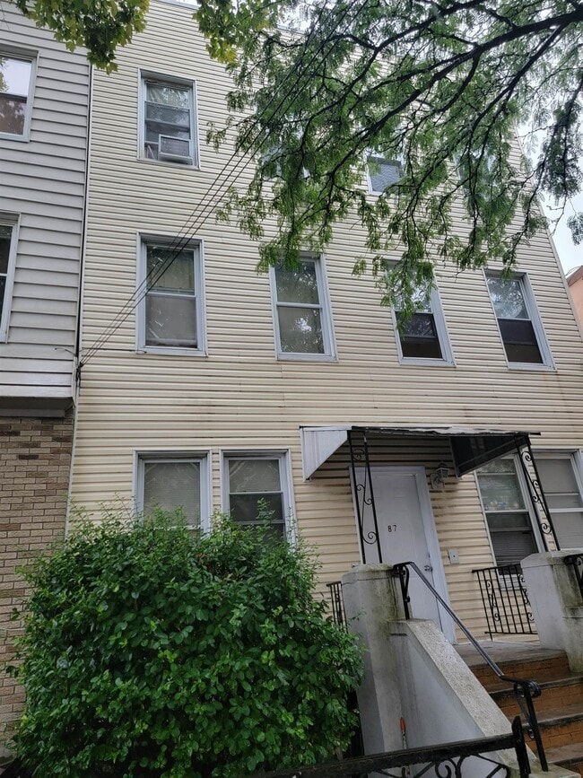 Photo - 87 WALES Ave Unit 5