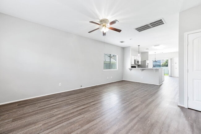 Photo - 1561 Nichole Woods Dr