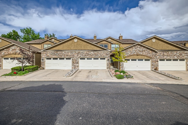 Photo - 2698 Avalanche Heights