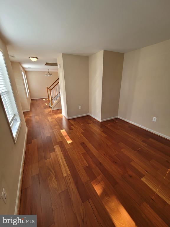 Photo - 141 Jefferson Rd