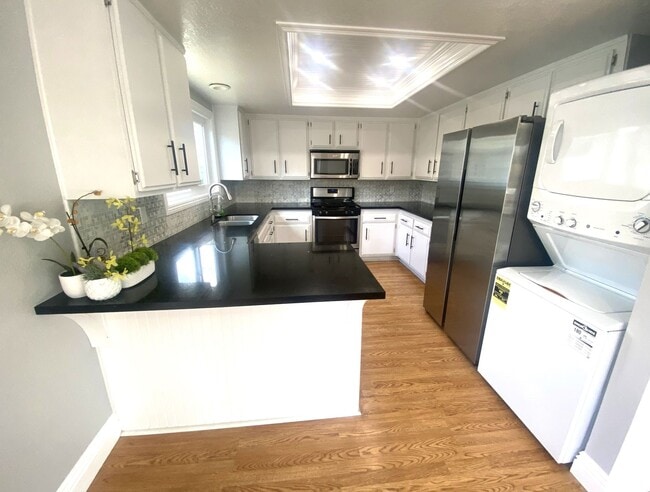 1720-1718 252nd St Unit Rear Upper Unit - 1718
