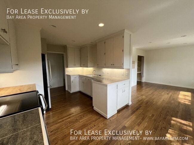 Photo - 2065 Nassau Dr