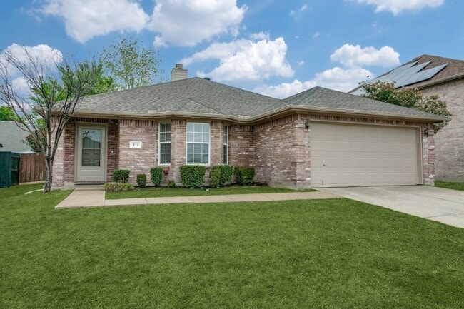 Building Photo - 312 Oxford Dr